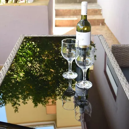 Apartment Apartman Ana *